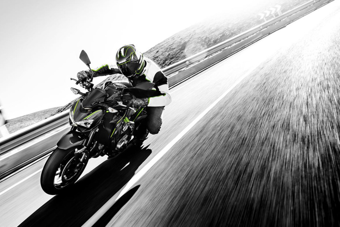 Z900