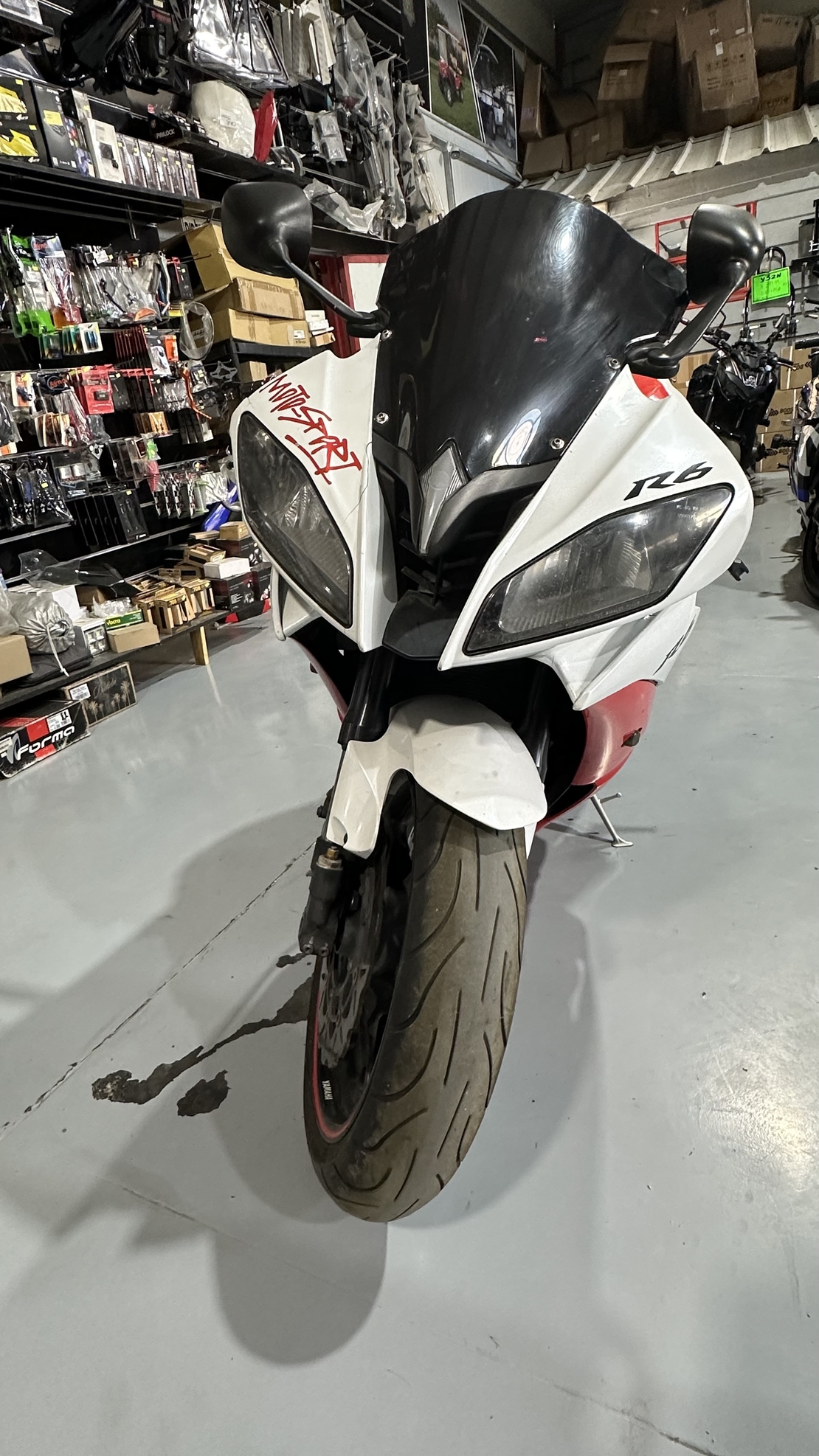 YAMAHA YZF-R6