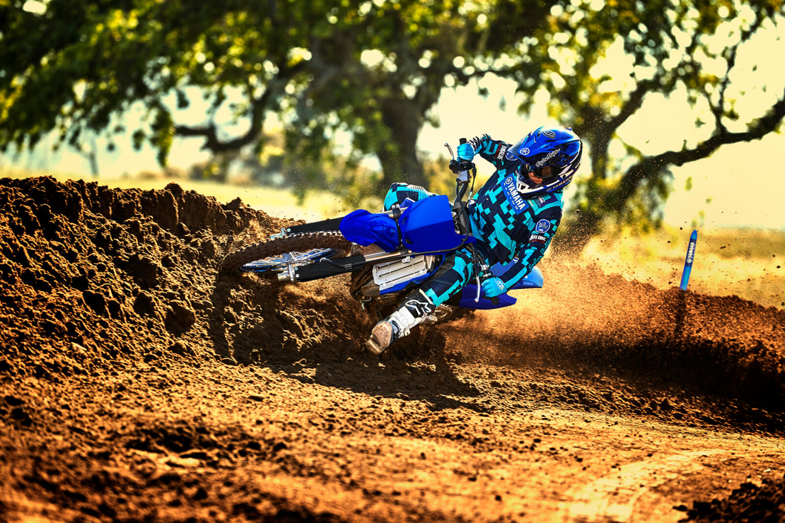 YZ85