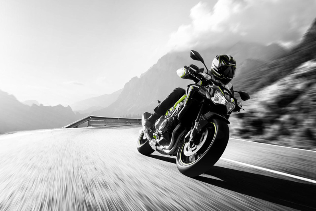 Z900