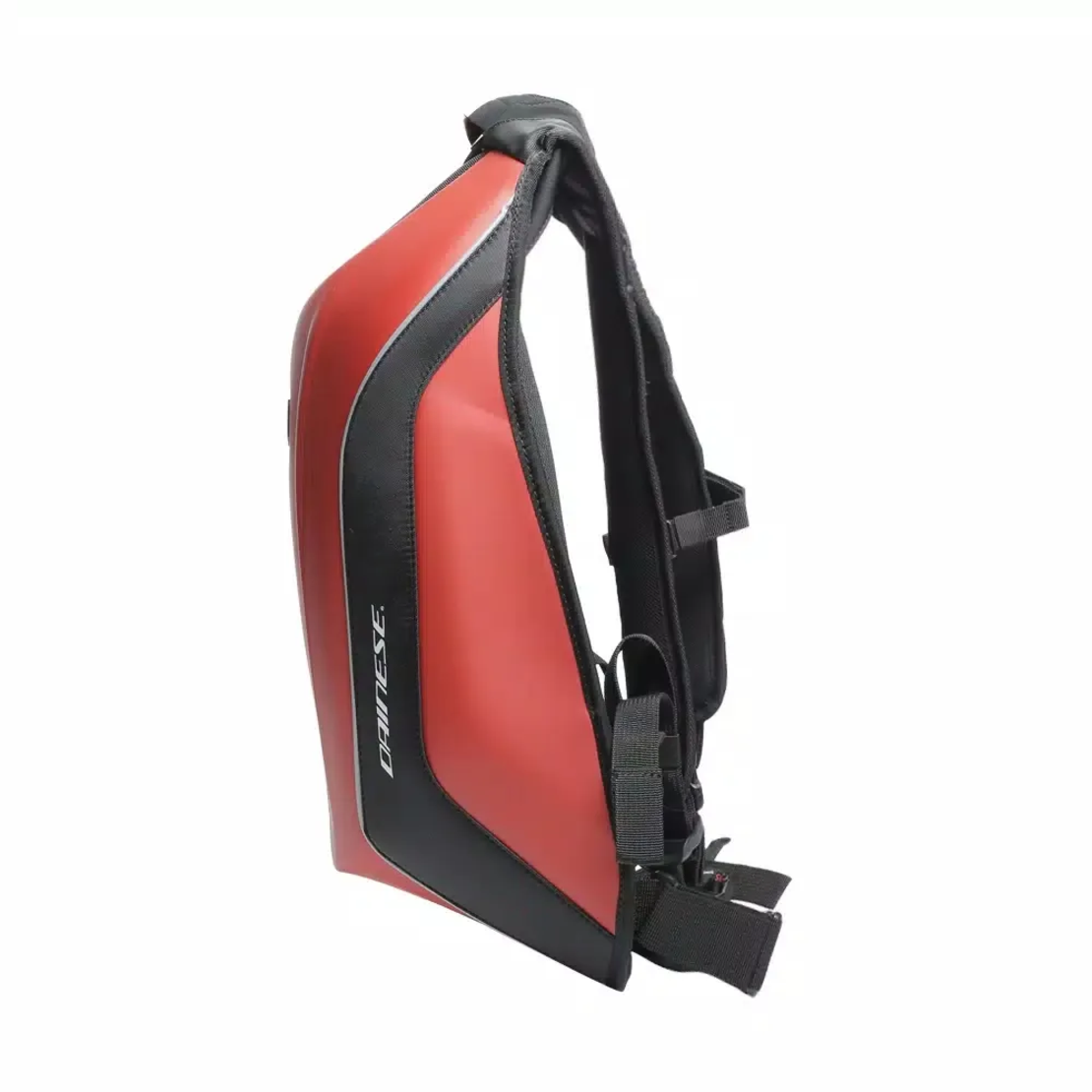 תיק גב קשיח D-MACH BACKPACK אדום