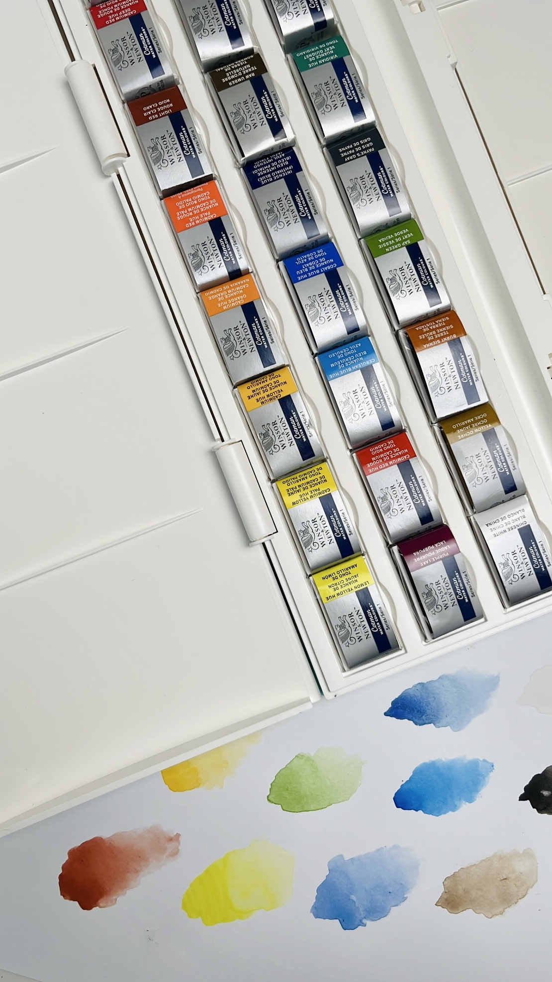 סט צבעי מים 24 גוונים Winsor & Newton
