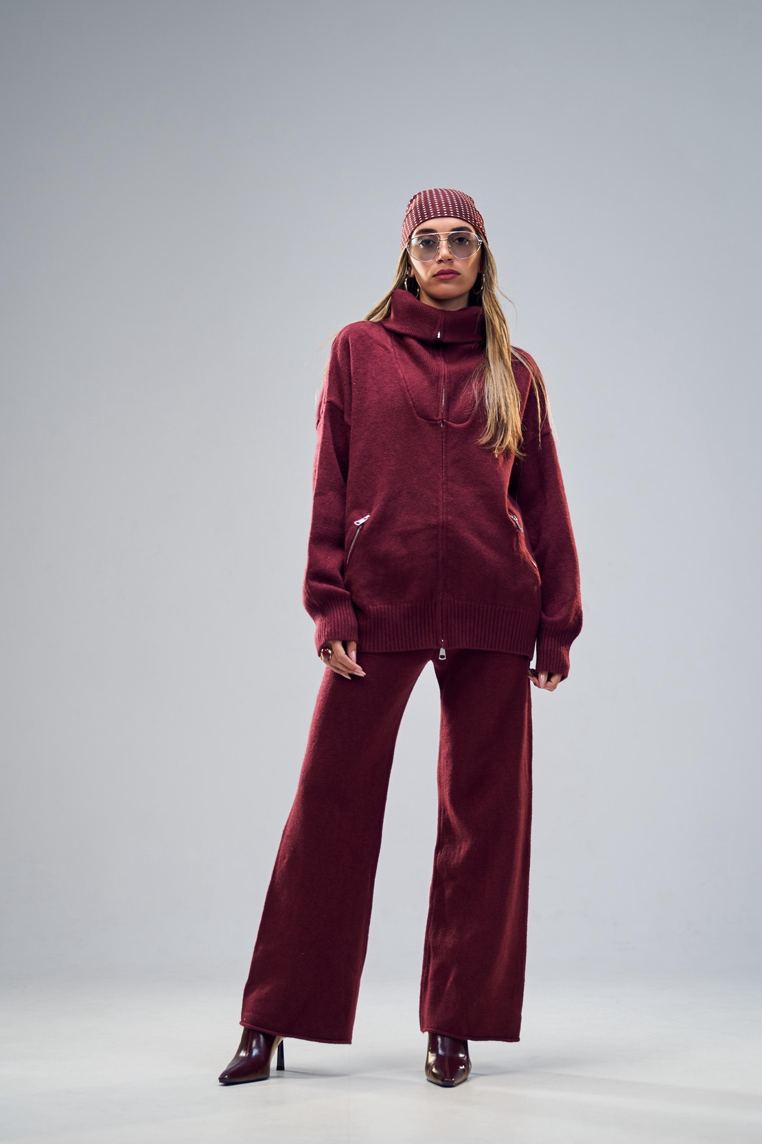 חליפת סריג היילי