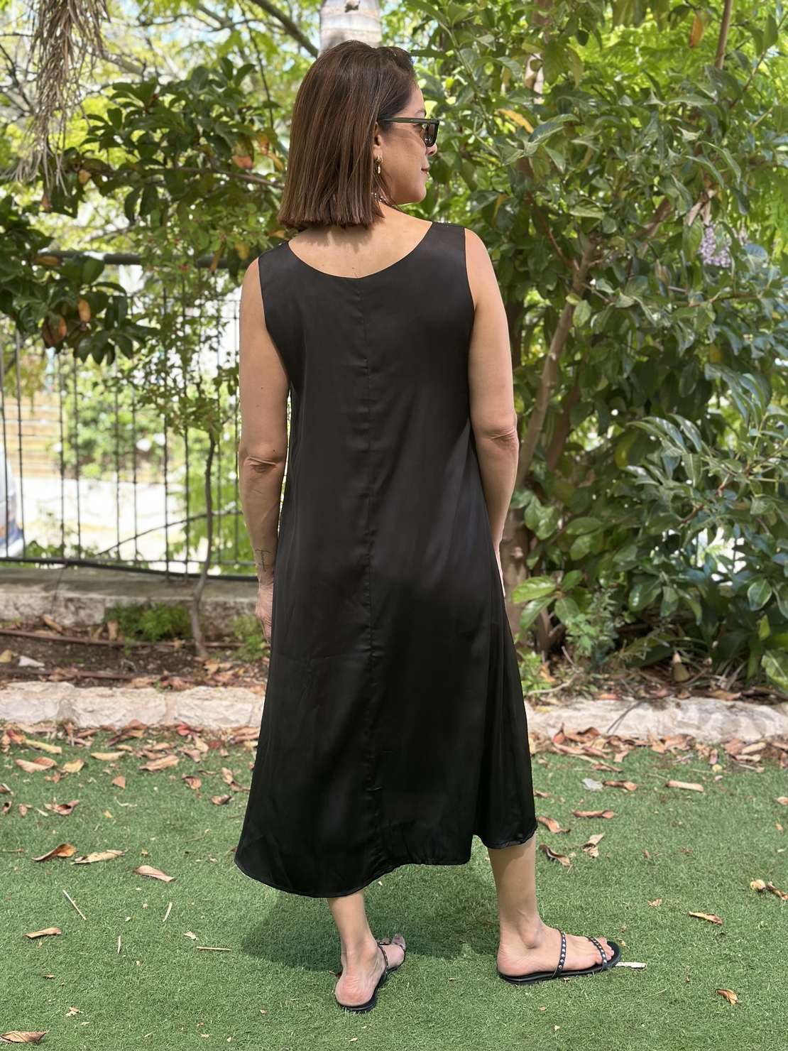 שמלת סאטן אלכס שחור
