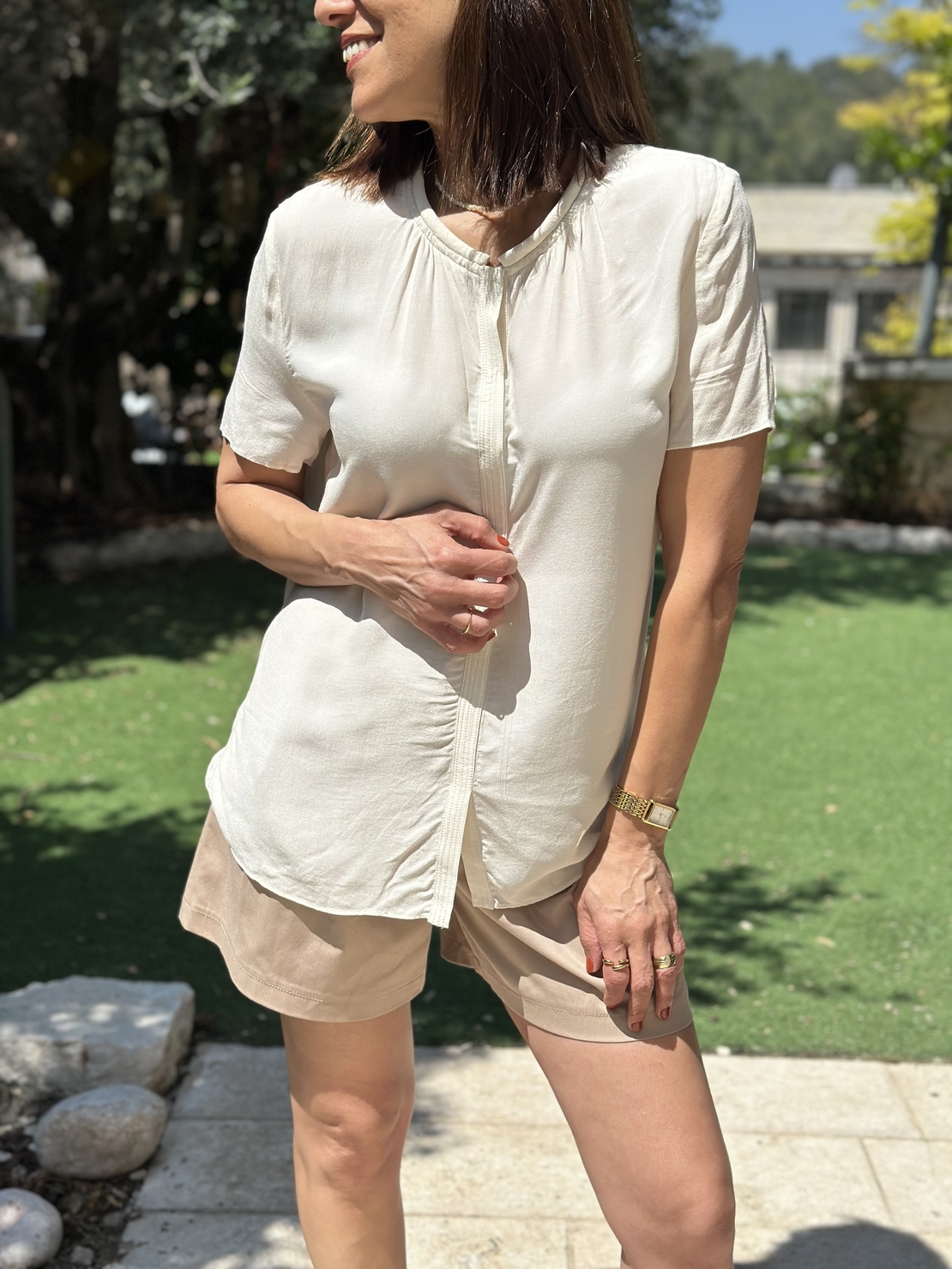 חולצה מכופתרת ג׳וזי