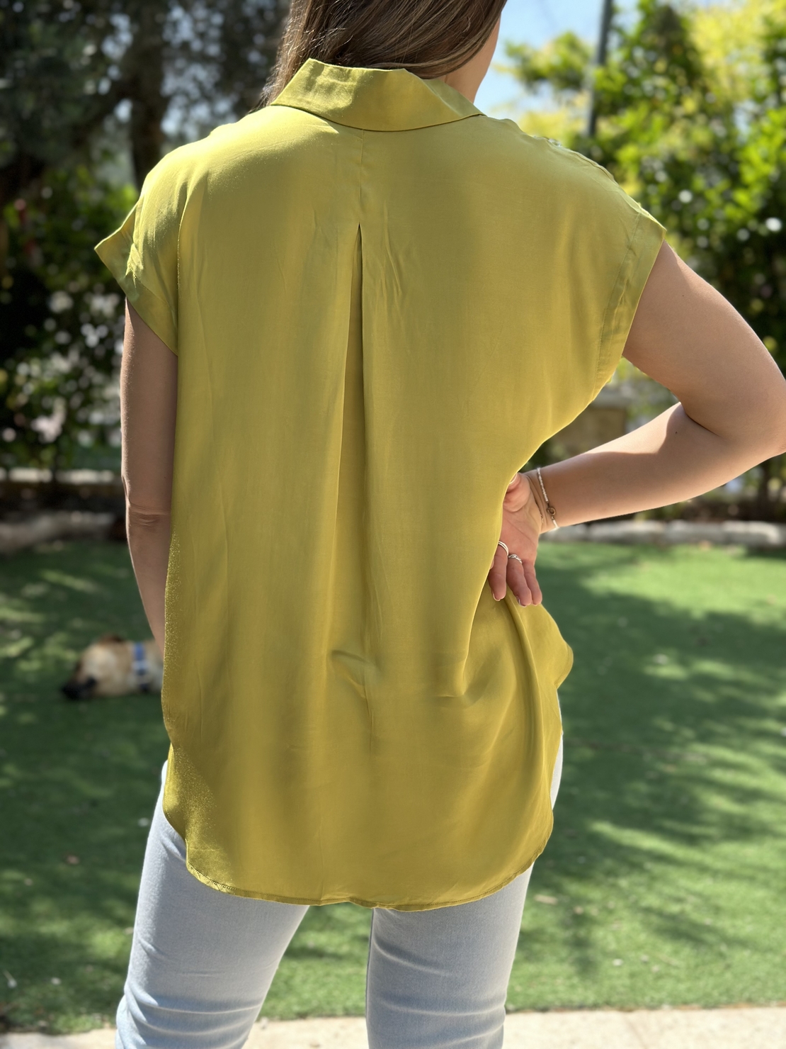 חולצת אלין ירוק תפוח
