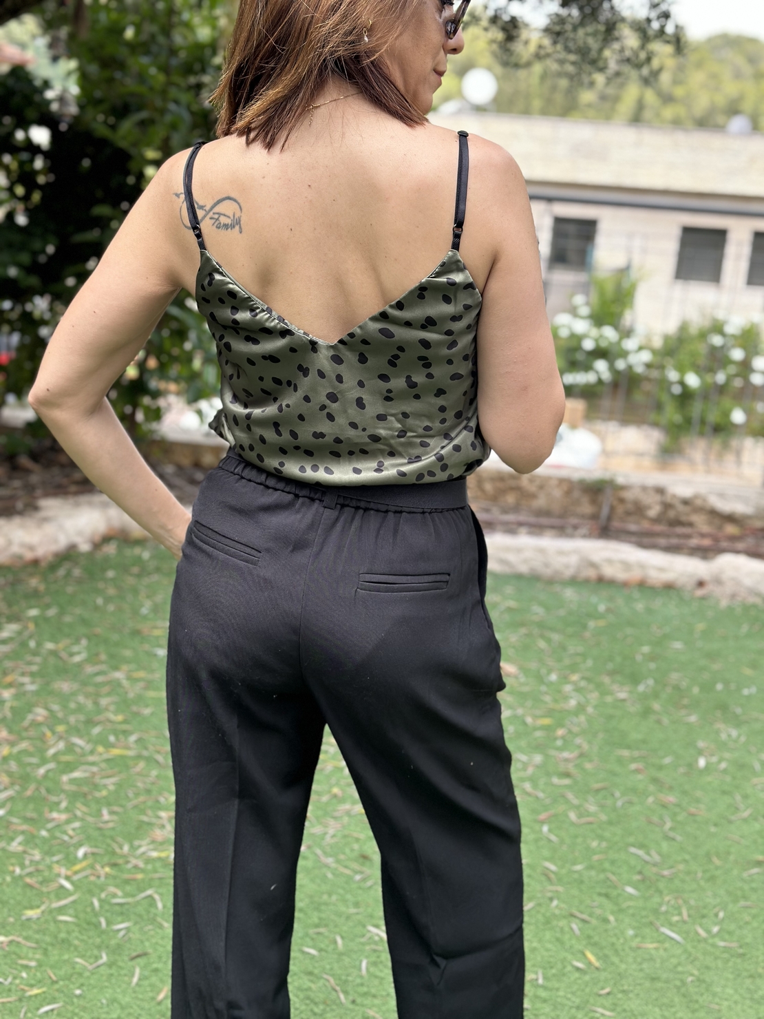 מכנס פנסים קרן