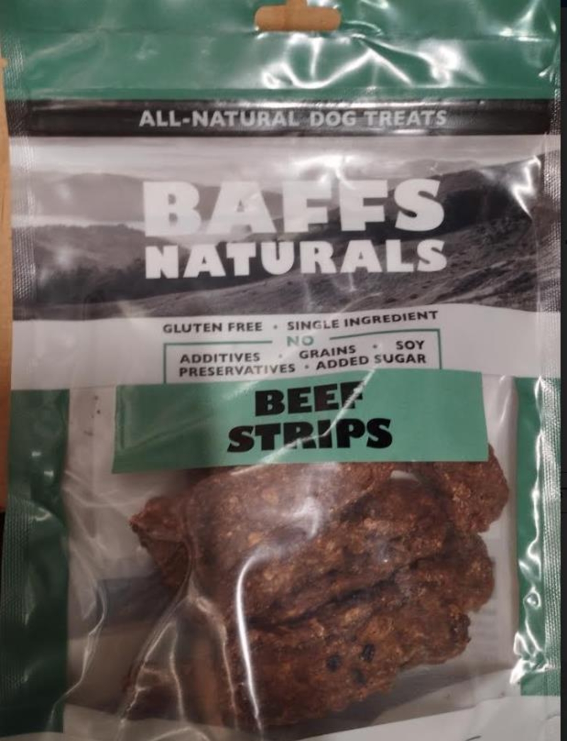 באפס טבעי רצועות בקר ללעיסה 100 גרם BEEF STRIPS BAFFS NATURAL