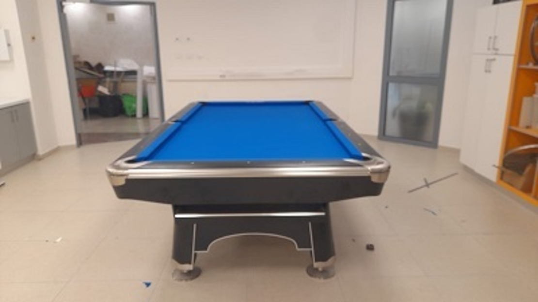 שולחן פול מקצועי 9 פיט AMERICAN POOL צבע שחור אמריקן פול
