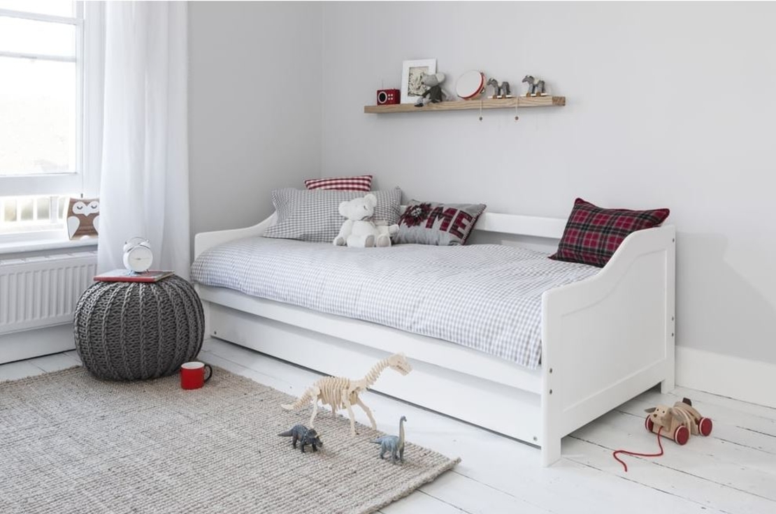 מיטת ילדים כוללת מזרנים מעקה בטיחות ומיטת חבר דגם טוטי TUTTI