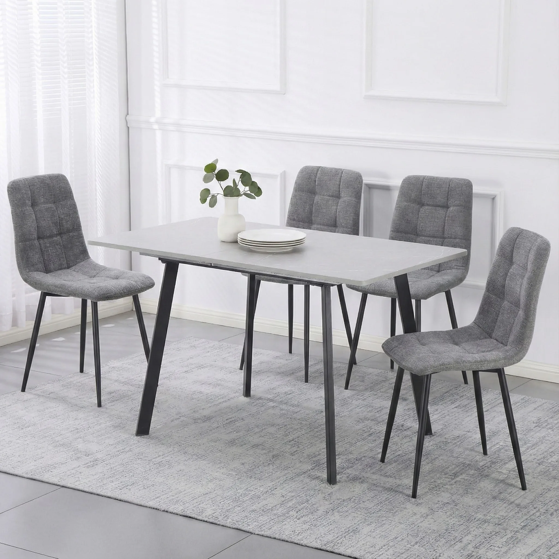 פינת אוכל נפתחת כולל ו-4 כסאות מרופדים דגם רומי אפור-שירה