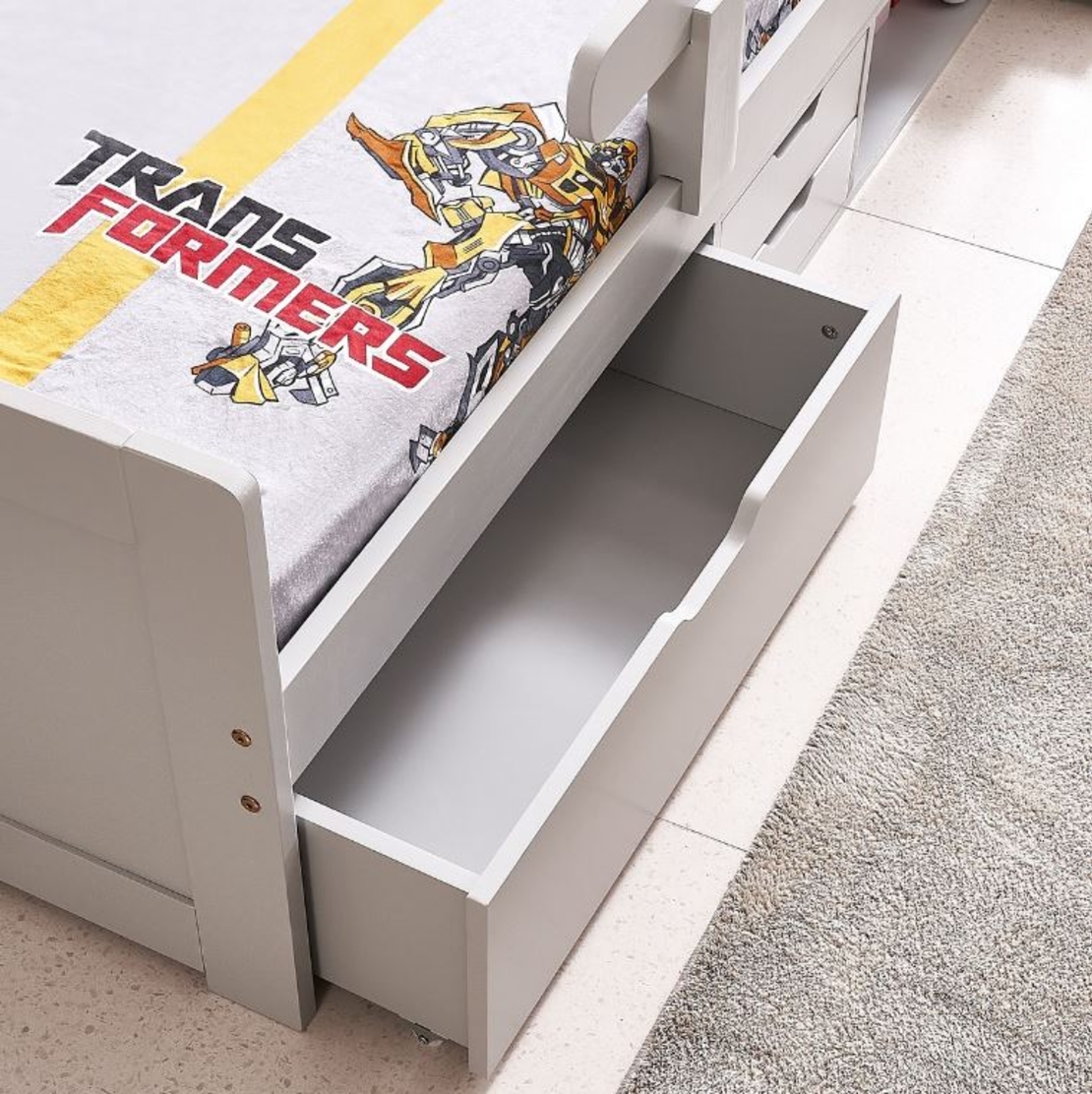 מיטת ילדים עם מגירות אחסון מעקה בטיחות ומזרן דגם בראבו BRAVO