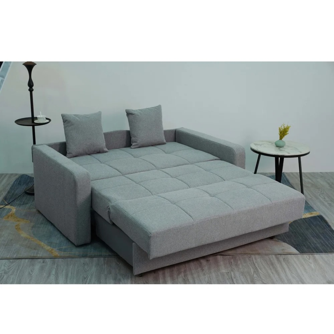 ספה מעוצבת נפתחת למיטה זוגית עם ארגז מצעים בבד קטיפתי דגם מאיה אפור בהיר