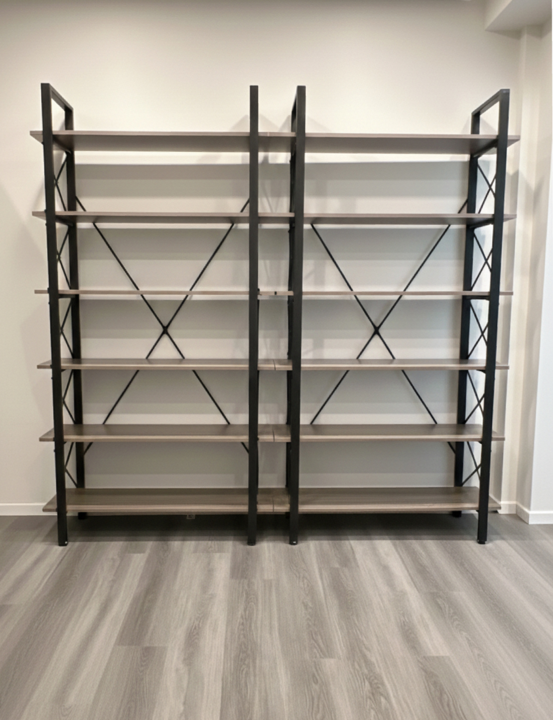 ספריית מדפים מעוצבת 90×200 דגם מאיה Maya | מבית WOODY