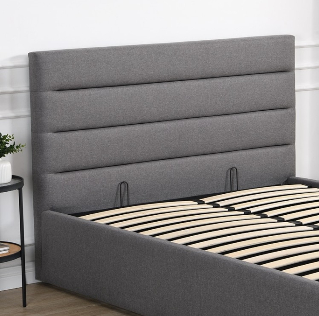 מיטה זוגית מעוצבת בריפוד בד רחיץ עם ארגז מצעים 200×160 דגם סרה SERRA אפור