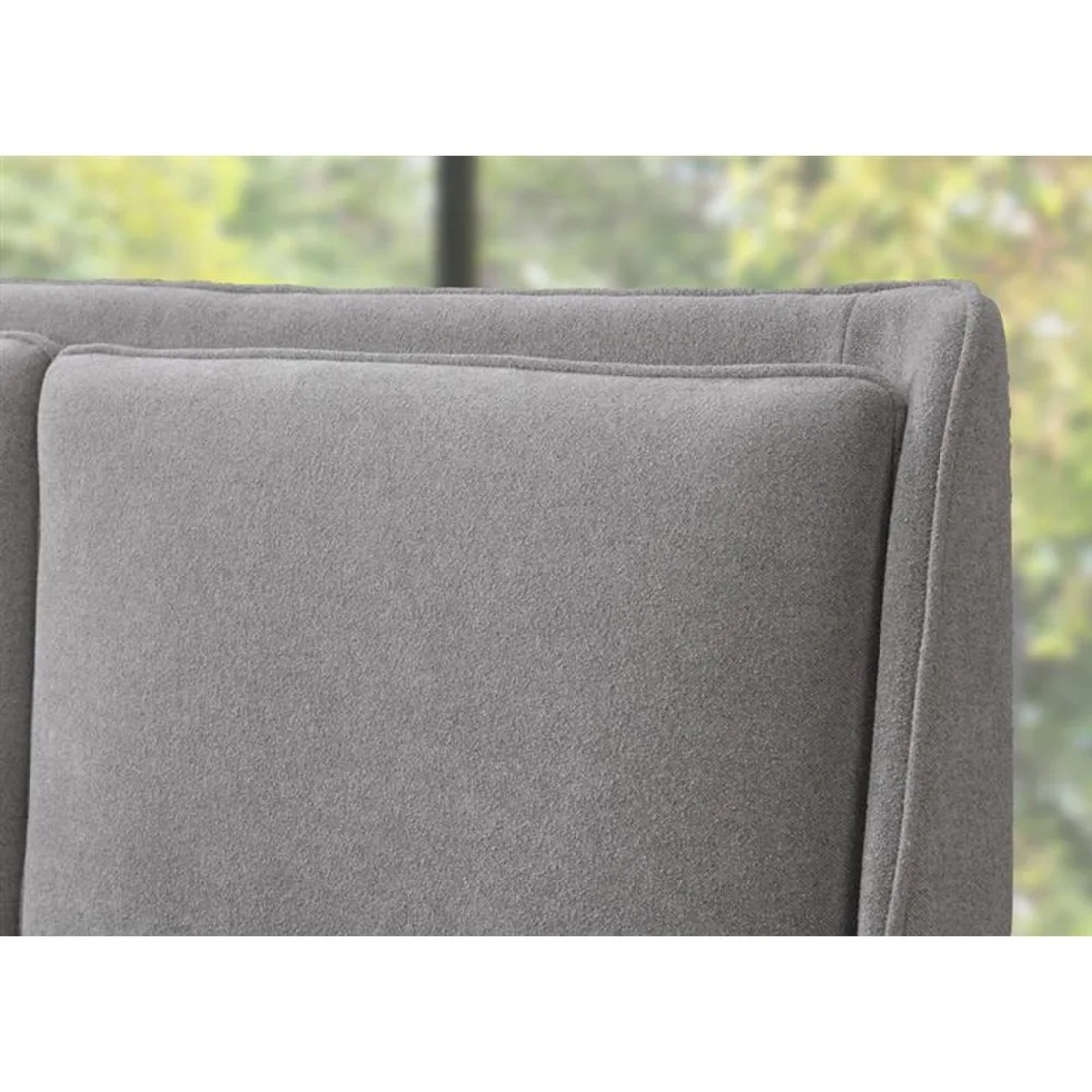 מיטה זוגית מרופדת בד בוקלה דגם כריות אפור