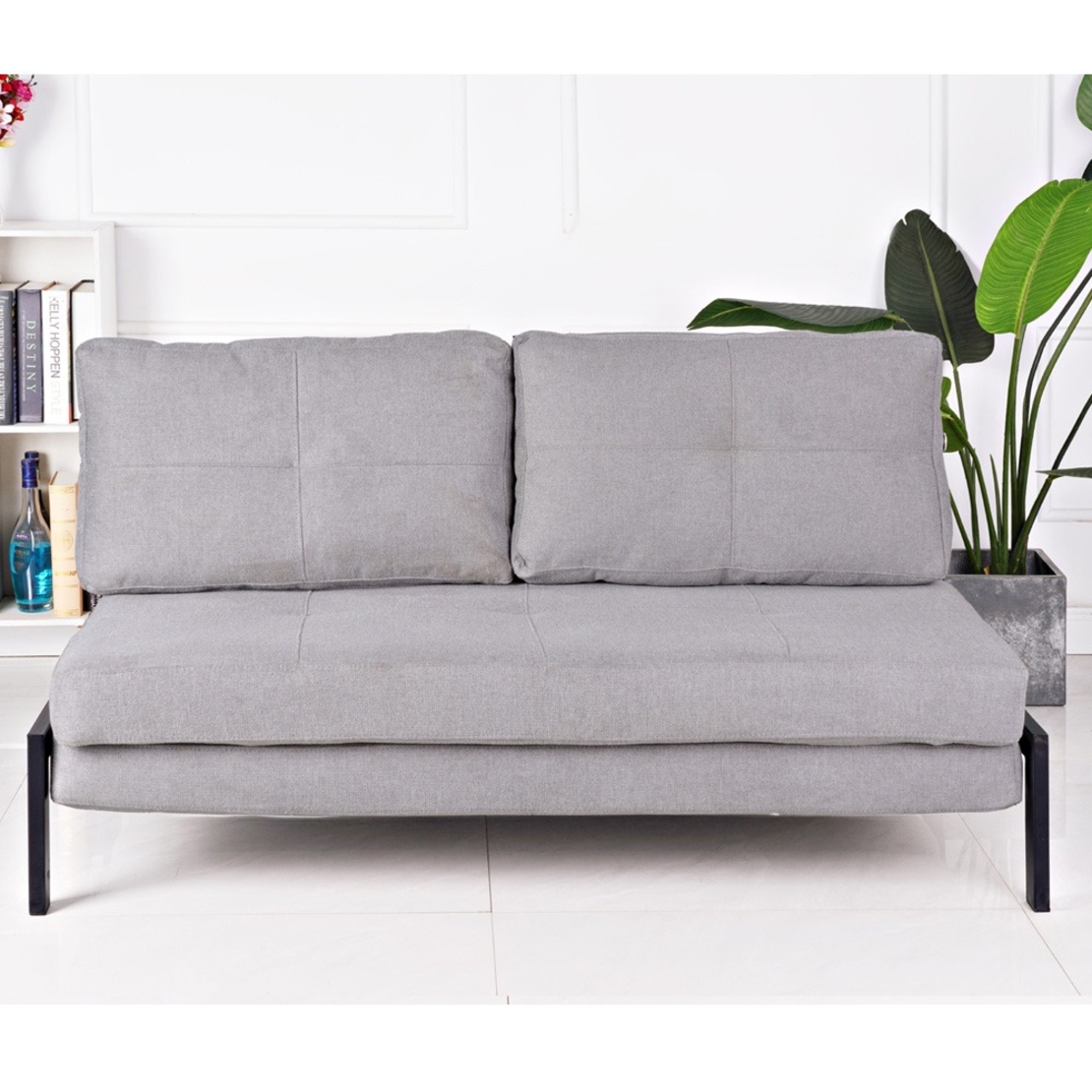 ספה מעוצבת מרופדת בד רחיץ ונפתחת למיטה זוגית דגם יסמין אפור בהיר