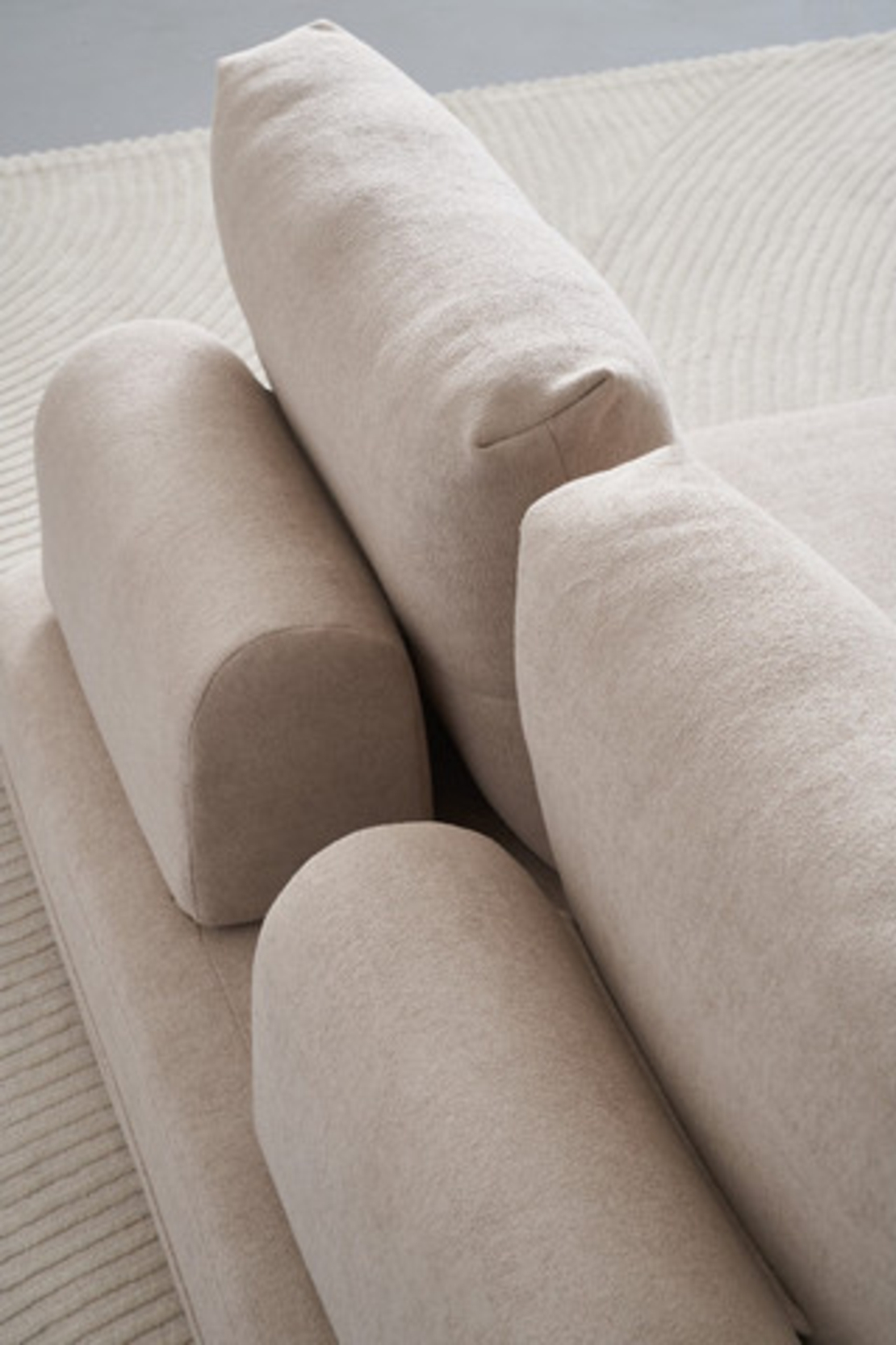 ספה דו-מושבית נפתחת למיטה זוגית דגם קסנדרה CASSANDRA חום בהיר (בז')