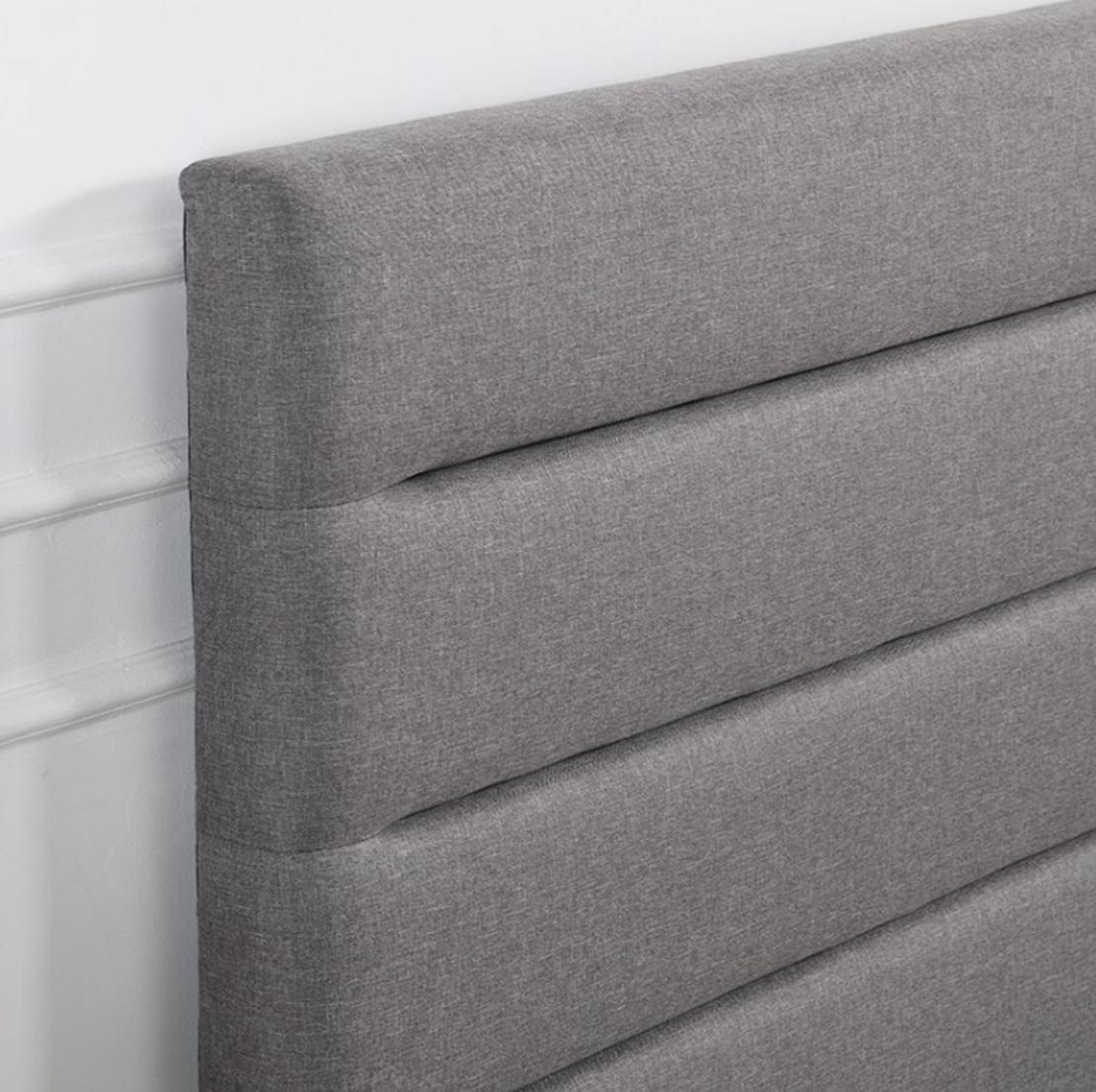 מיטה זוגית מעוצבת בריפוד בד רחיץ עם ארגז מצעים 200×160 דגם סרה SERRA אפור