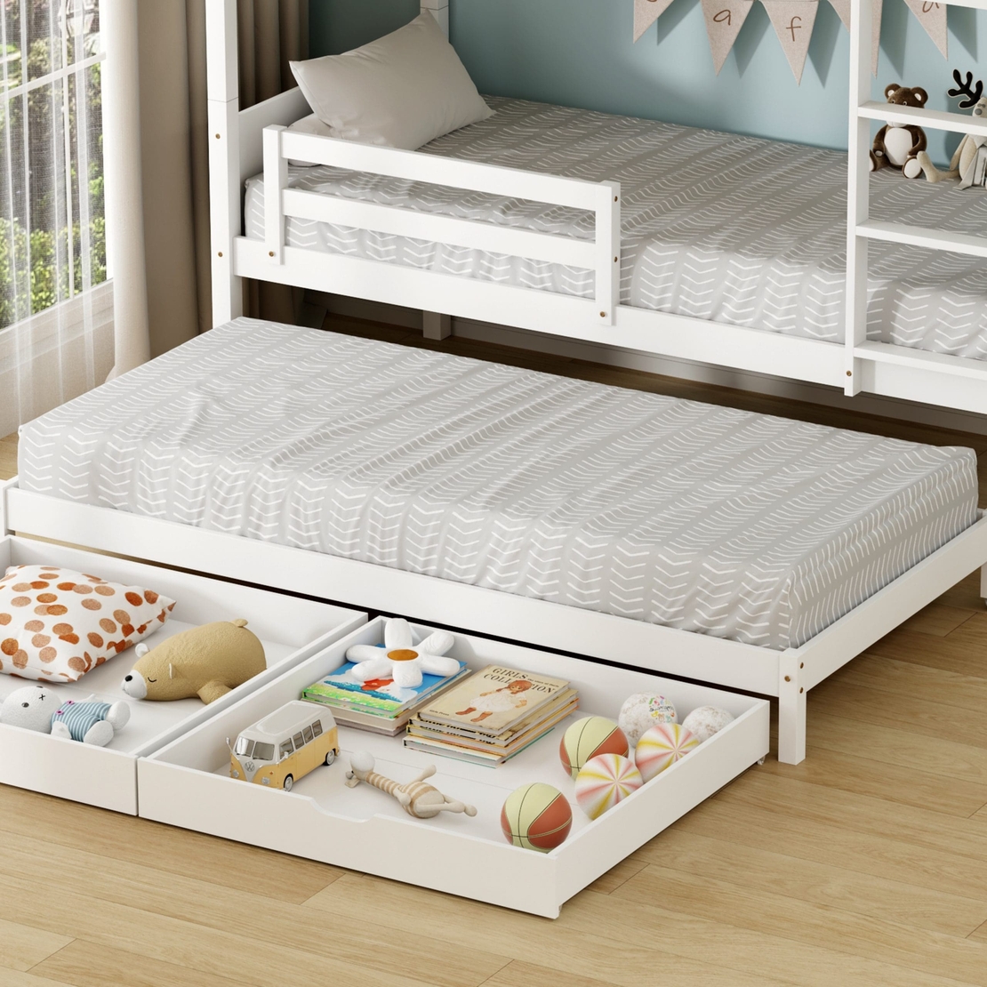 מיטת קומתיים מעץ מלא ואיכותי כולל מיטת חבר מגירות אחסון ו 3 מזרנים דגם אוליבר