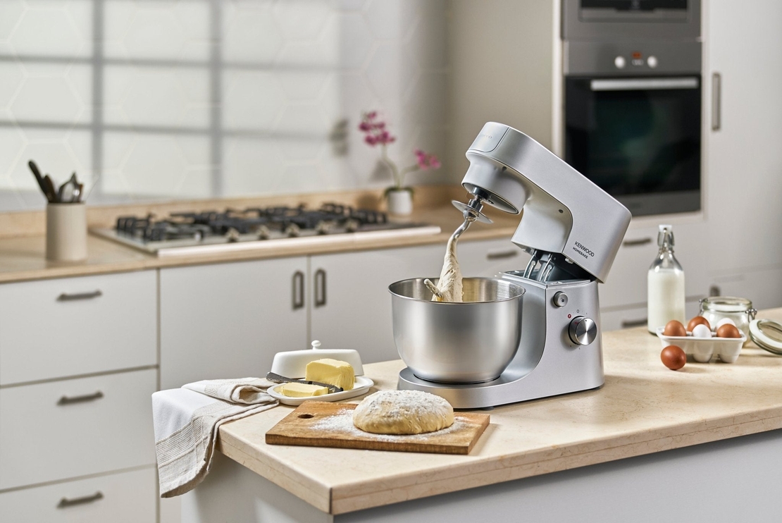מיקסר עומד + בלנדר Kenwood HomeBake KHH01.120SI