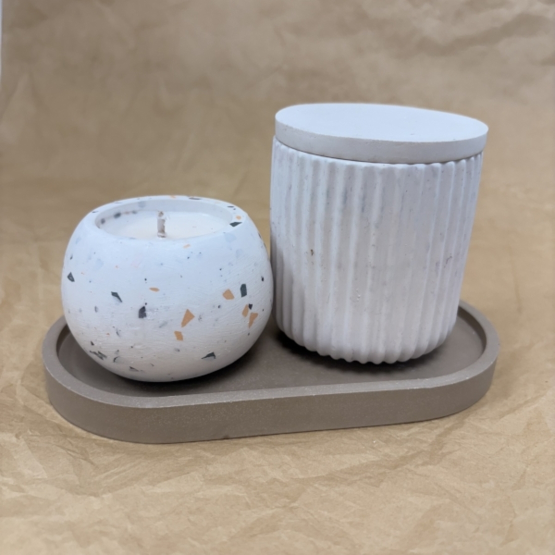 סט מגש עם נר עגול