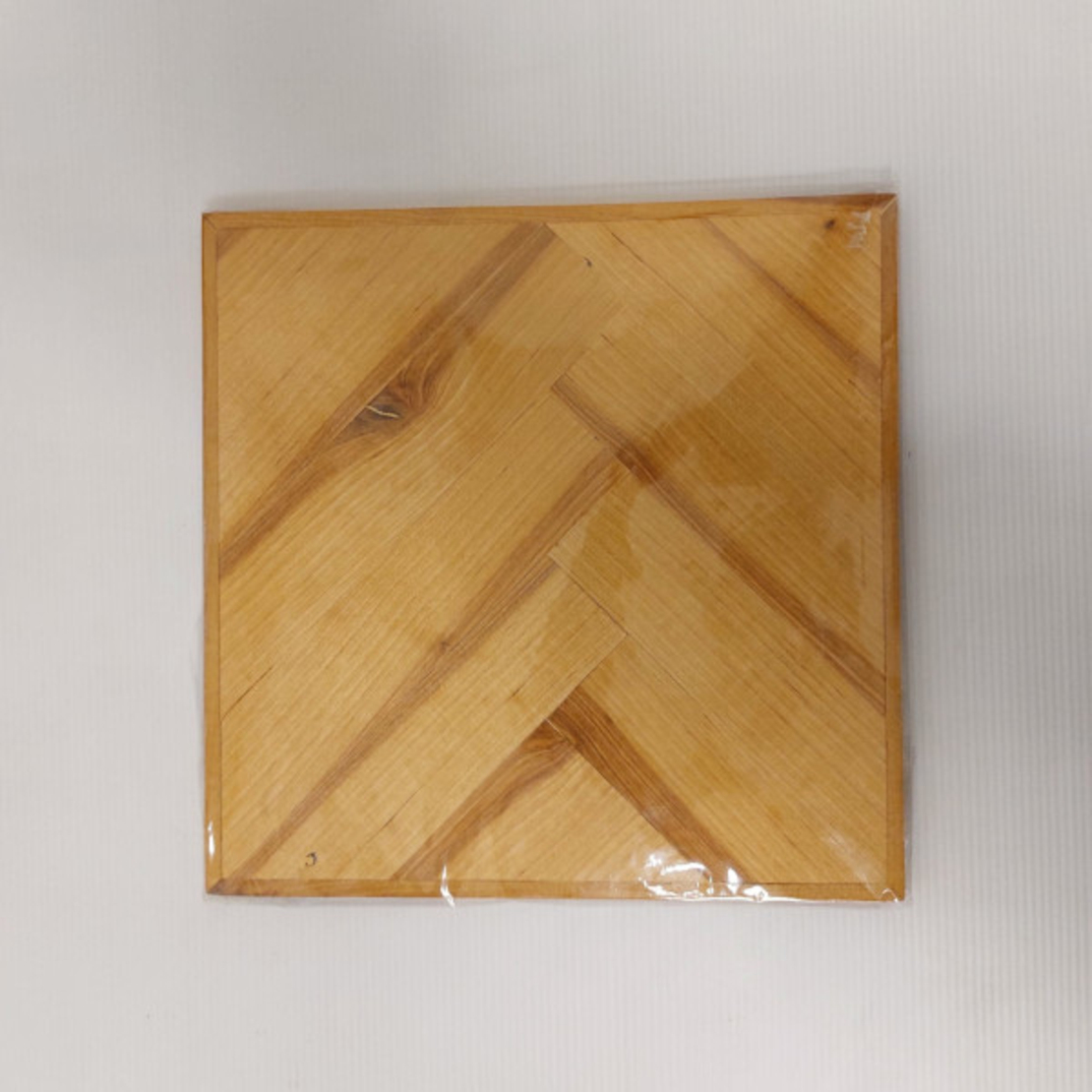 משטח סירים מעץ דגם קווים