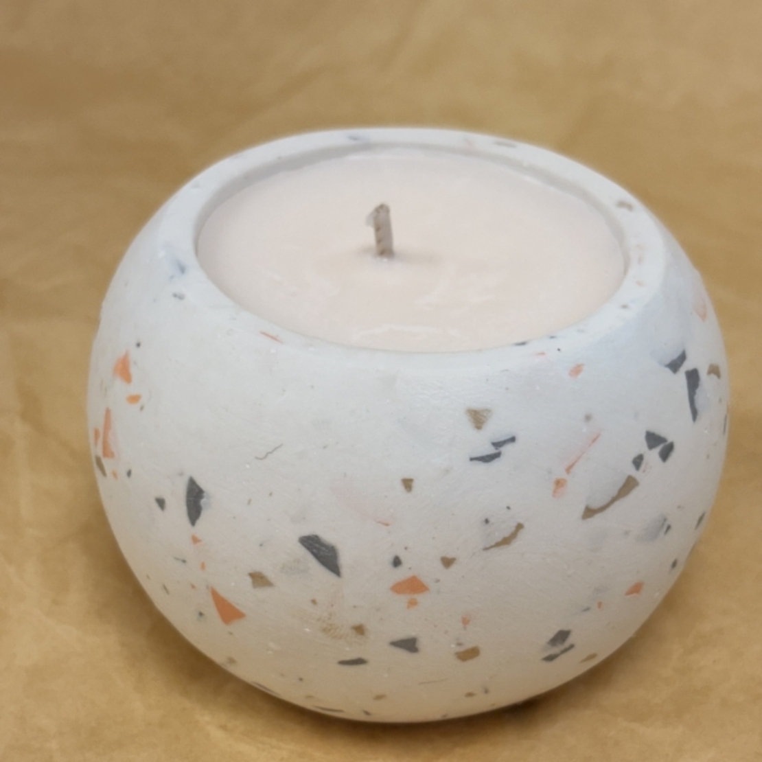 נר עגול גדול