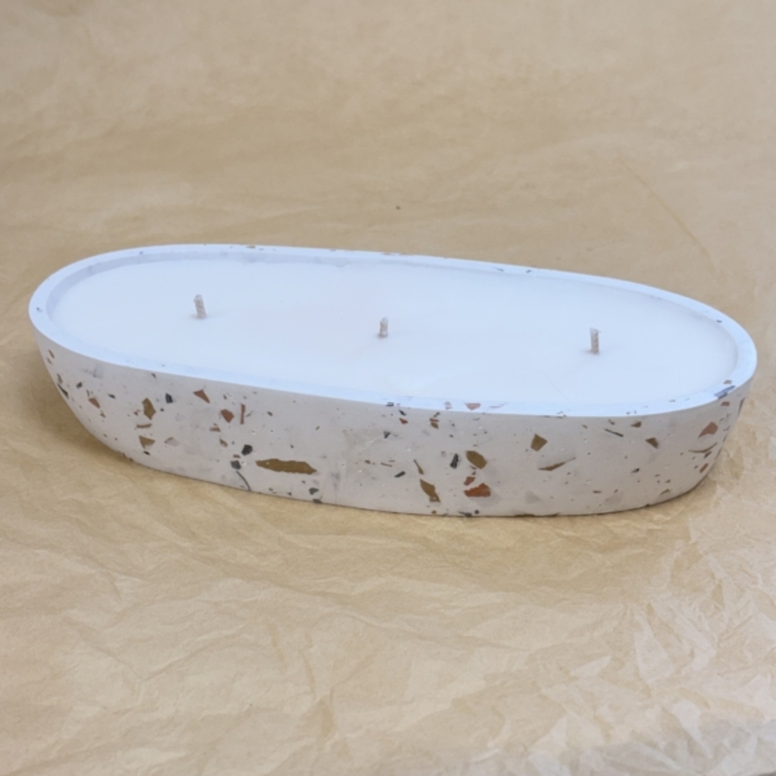 נר אובלי גדול