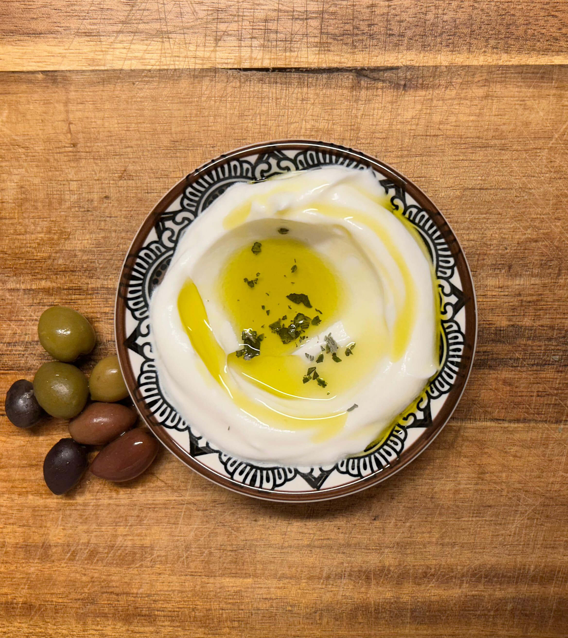 לבאנה טבעונית (כ 250 גר)
