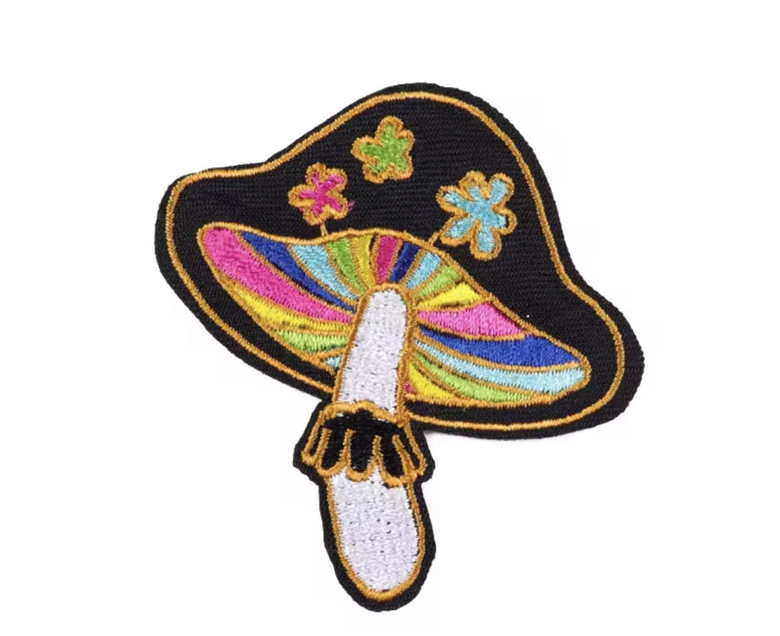 פאץ' FLORAL MUSHROOM PATCH