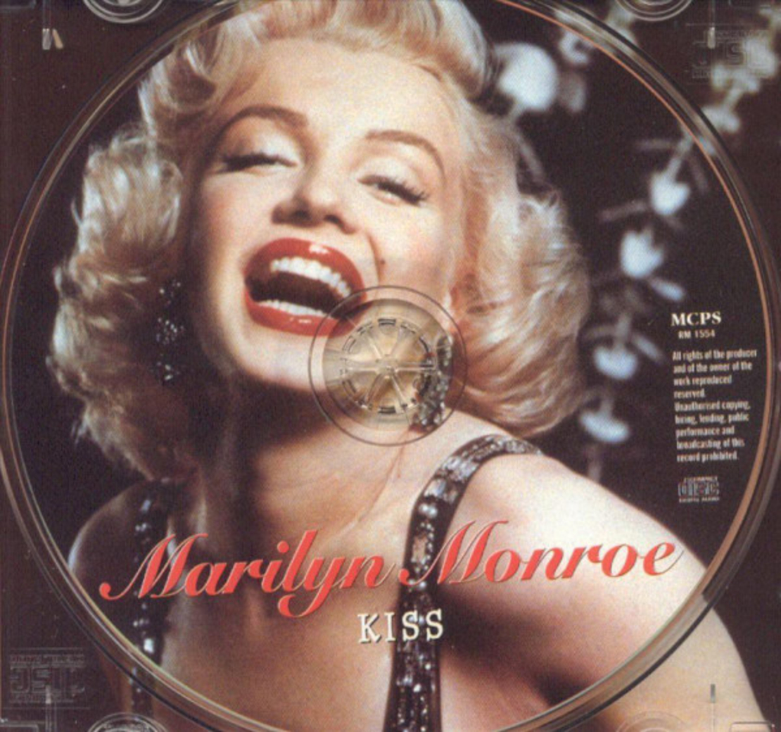 Marilyn Monroe – Kiss