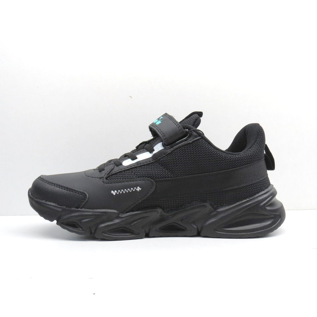 נעלי דיאדורה לנוער | Diadora Wes Vel