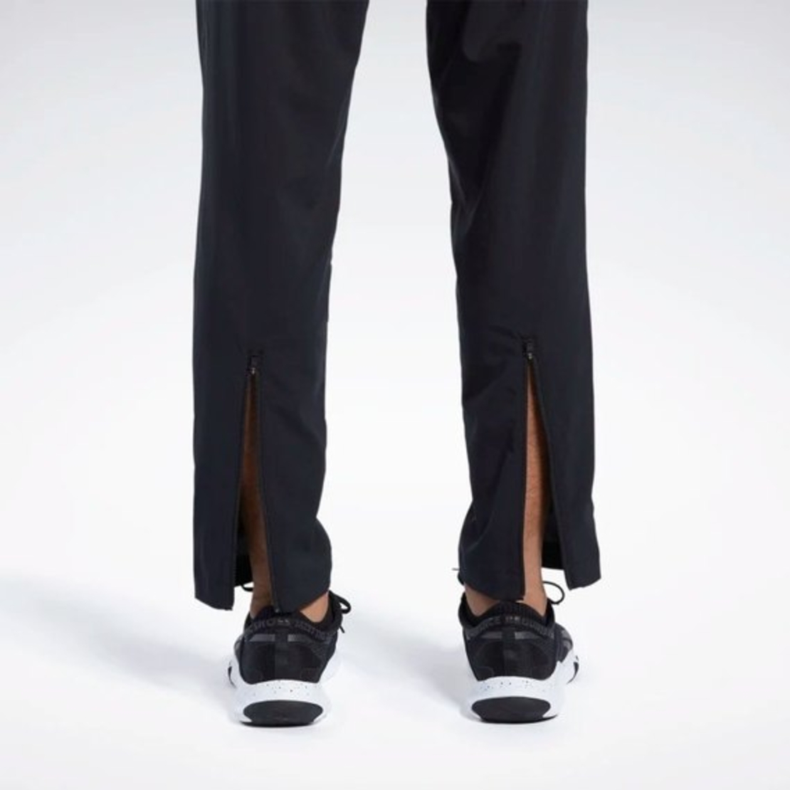 מכנס ריבוק ניילון לגבר | Reebok Workout Ready Track Pant