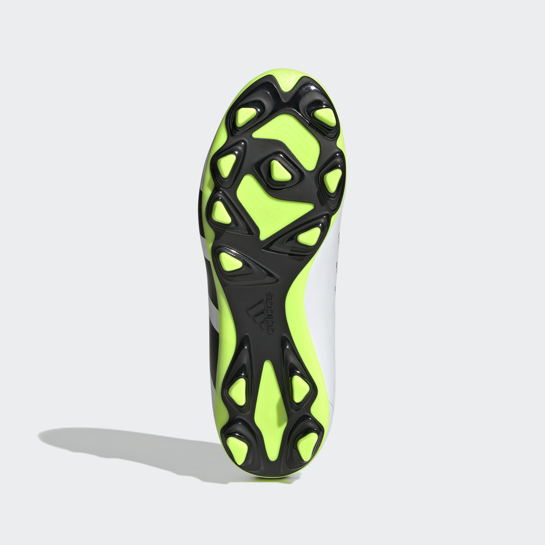 נעלי כדורגל אדידס לנוער | Adidas Predator accuracy 4 Fxg J