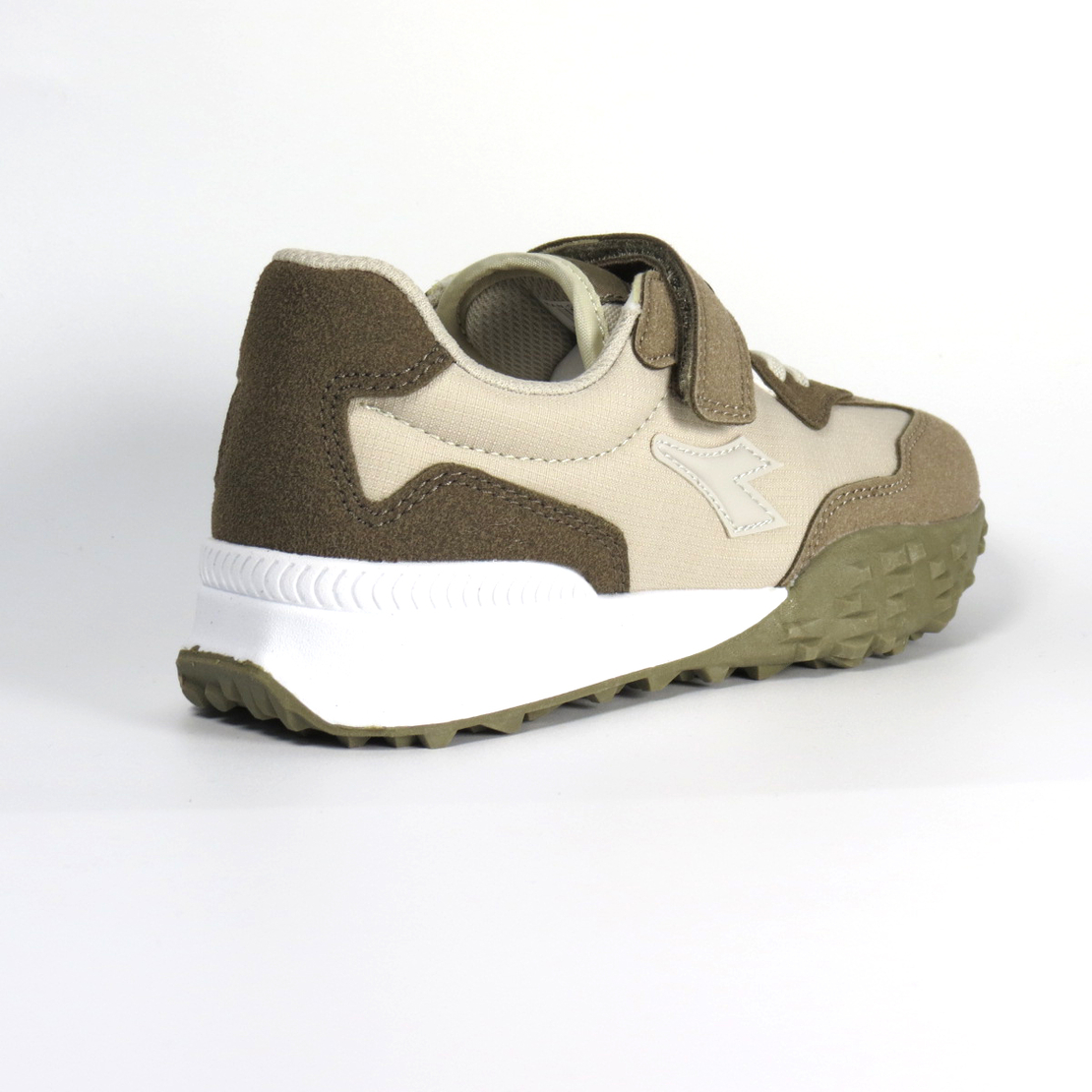 נעלי דיאדורה לילדים | Diadora Yoni