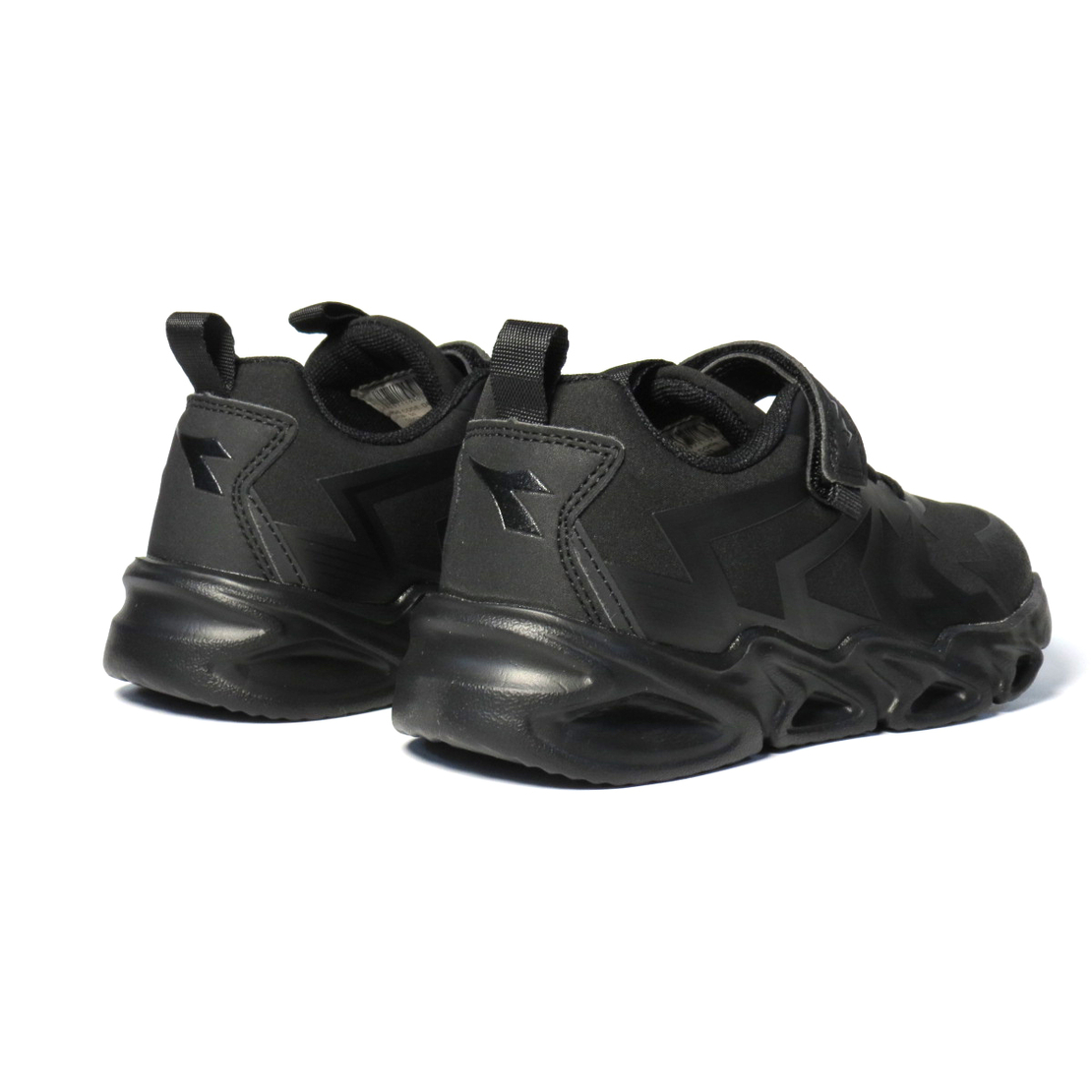 נעלי דיאדורה לילדים | Diadora Joshua