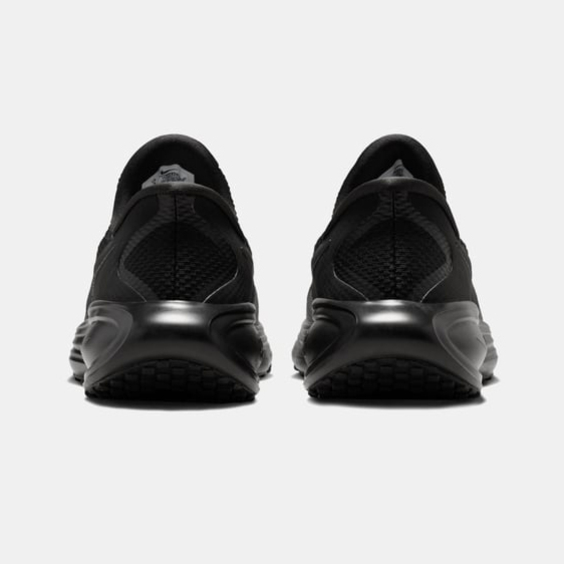 נעלי נייק לנשים ונוער | Nike Revolution 8 Easyon