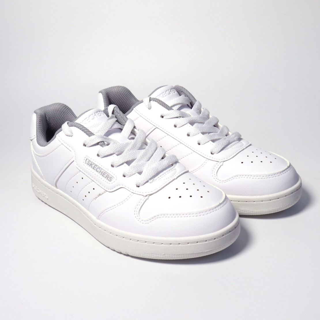 נעלי סקצ'רס לנשים ונוער | Skechers Quick Street