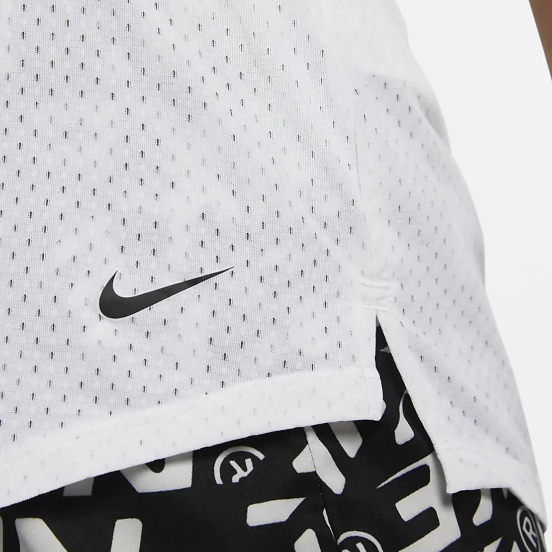 גופיית נייק לנשים | Nike Dri-FIT Breath Tank