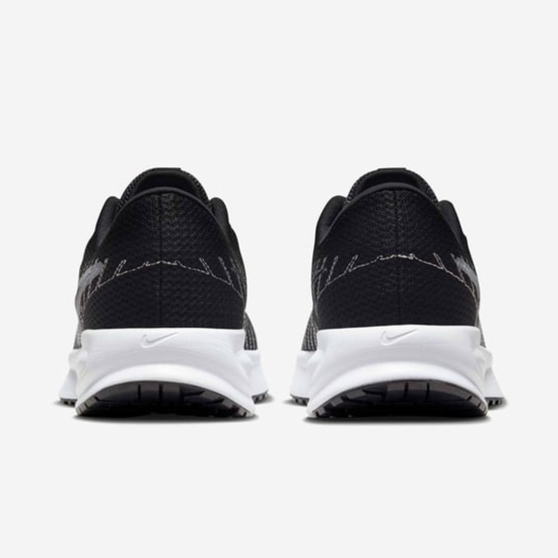 נעלי נייק לנוער ונשים | Nike Run Defy