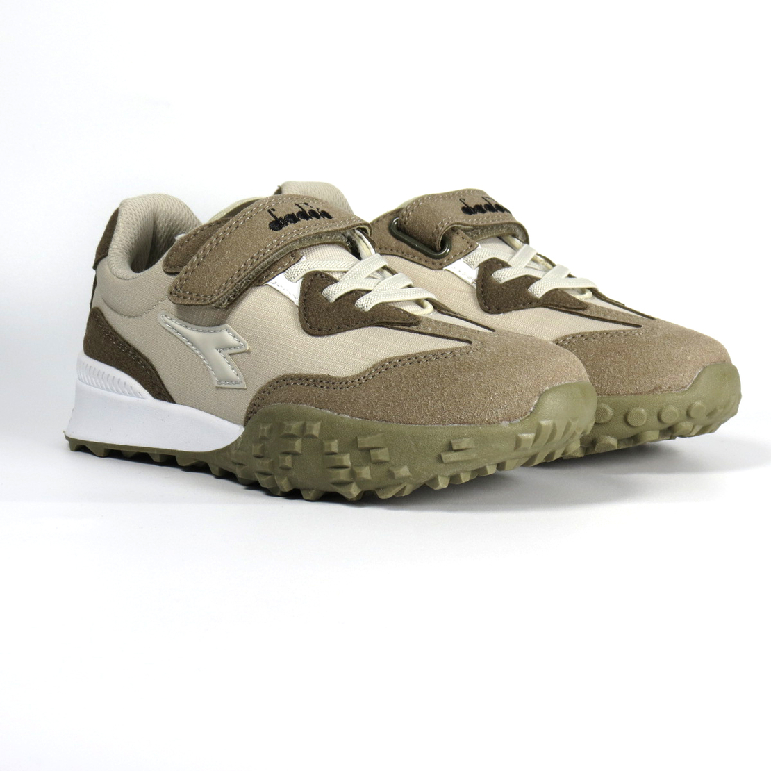 נעלי דיאדורה לילדים | Diadora Yoni