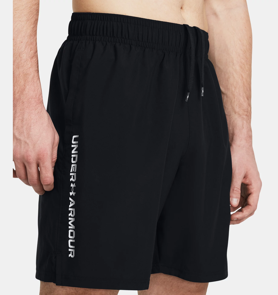 שורט אנדר ארמור לגברים | UA Tech Woven Wordmark Shorts