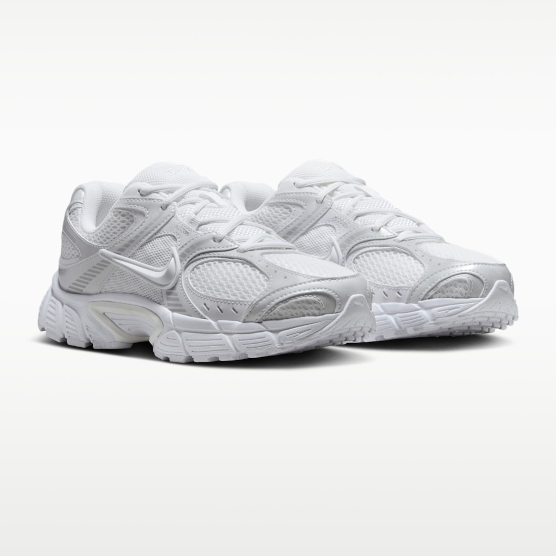 נעלי נייק לנשים | Nike V5 RNR