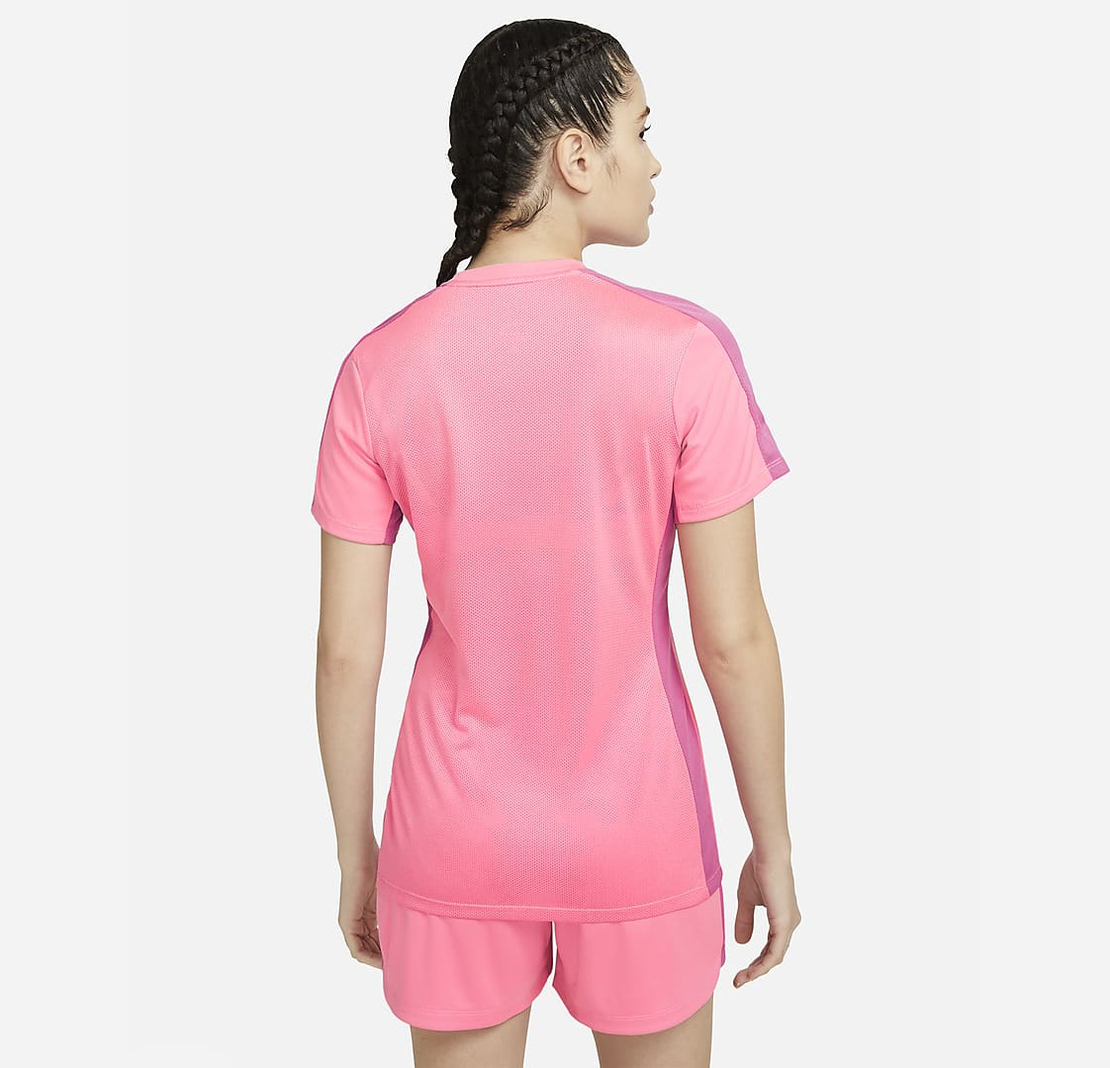 חולצת נייק לנשים | Nike Dri-FIT Academy T-Shirt