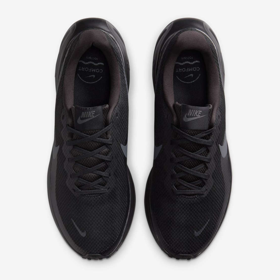 נעלי נייק לגברים | Nike Revolution 8