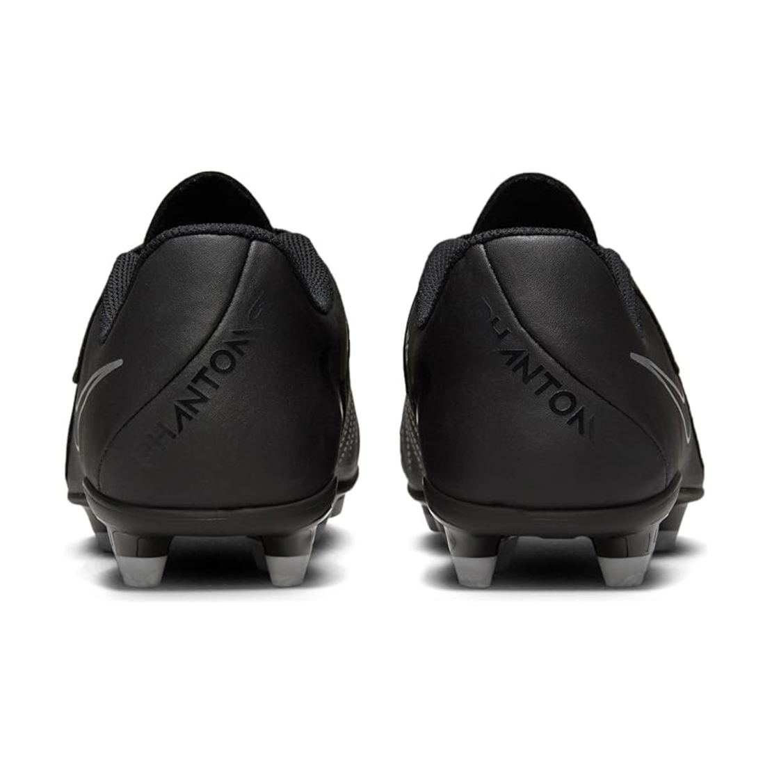נעלי כדורגל נייק לילדים ונוער | Nike Jr. Phantom GX 2 Club FG/MG