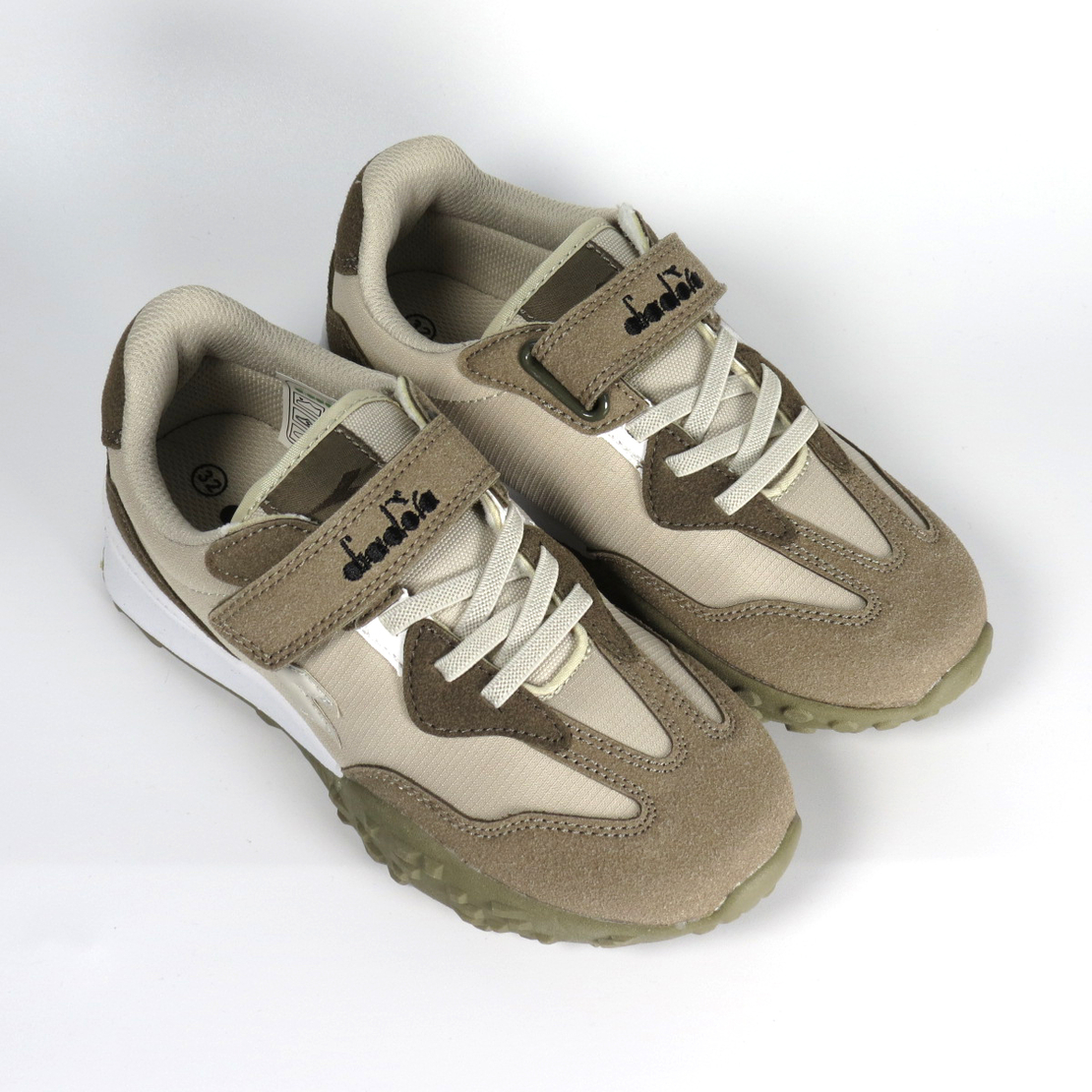נעלי דיאדורה לילדים | Diadora Yoni