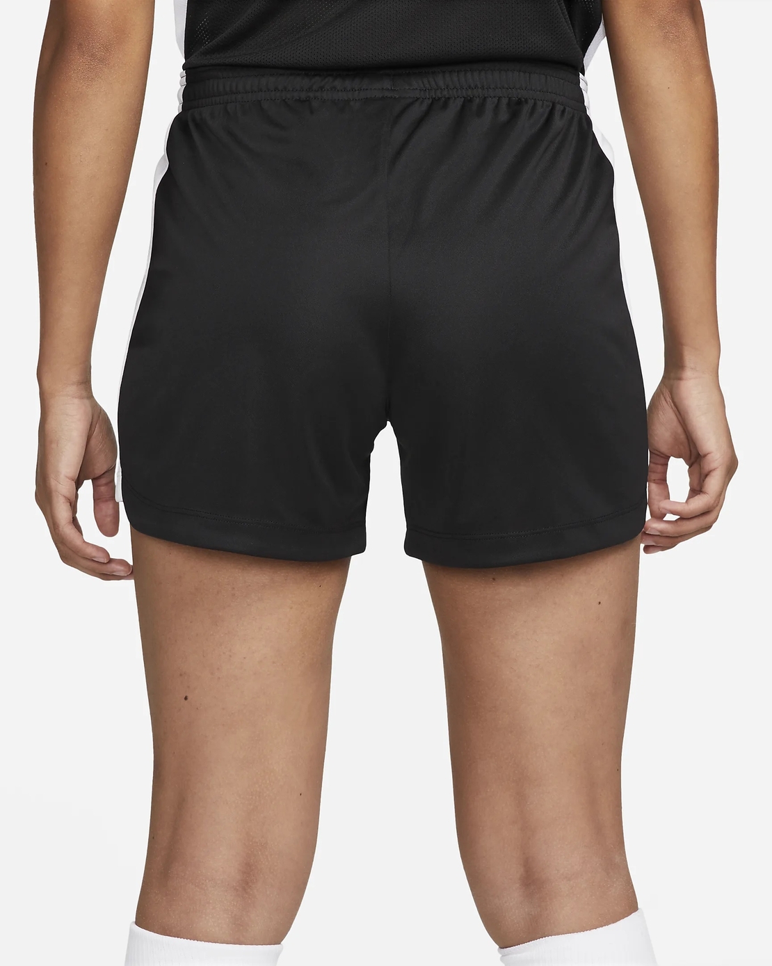 שורט נייק לנשים ונוער | Nike Dri-FIT Academy 23 Soccer Shorts