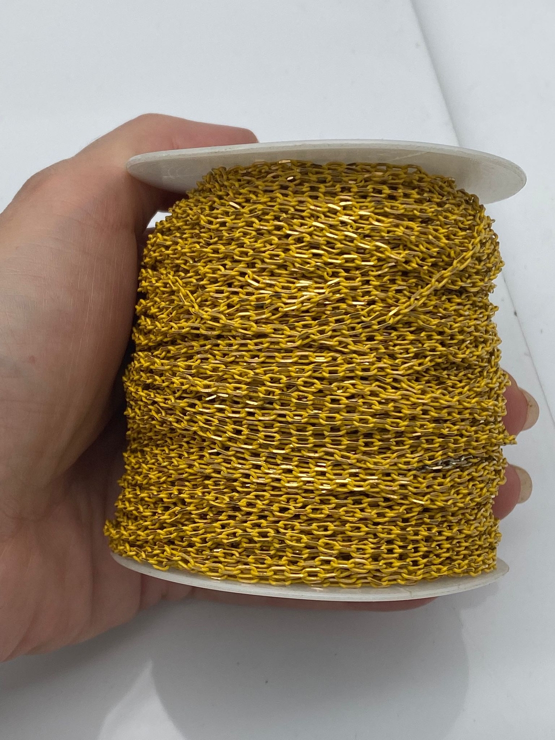 שרשרת חוליות אובליות פליז רוחב 2ממ בחיתוך דיימונד קאט בציפויים צבעוניים (11)